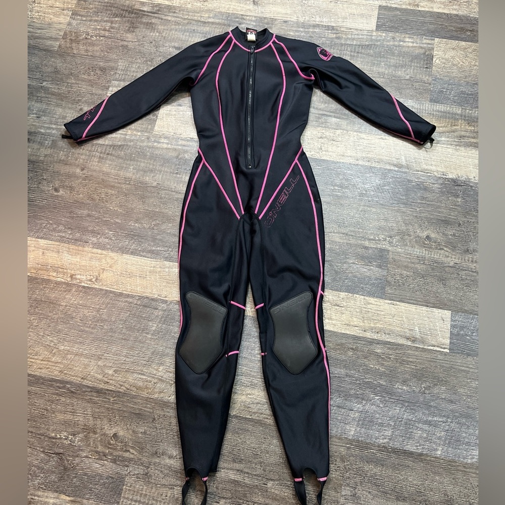 O’Neill Women’s Black Pink Full Wetsuit Long Sleeve Chest Zip Size 8S